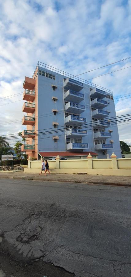 Hastings Towers 4D - Studio Apt Opp Beach Bridgetown Dış mekan fotoğraf